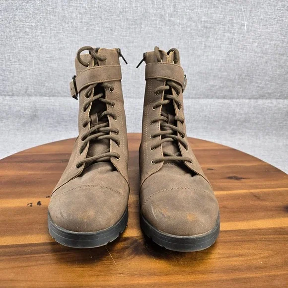 Women's Brown Lace-Up Buckle Accent Ankle Combat Liverpool‎  Boots 8.5W Wide - Picture 3 of 14